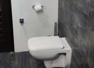 Bungalow in Urban Estate